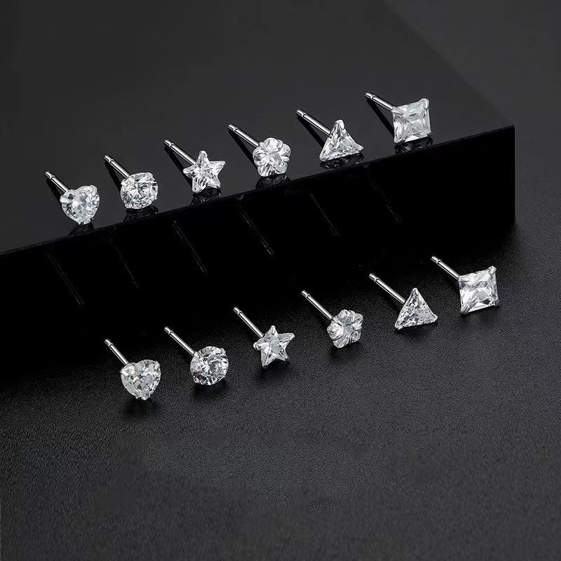 S999 Sterling Silver Four-Claw Stud Earrings for Women Light Luxury High-Grade Sense Ear-Caring Earrings Japanese Style Simple Internet Celebrity Special Interest Earrings Women