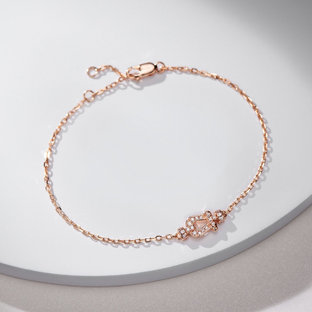 s925纯银马蹄扣手链女 欧美女士时尚百搭镀18k金高级感马蹄扣手链