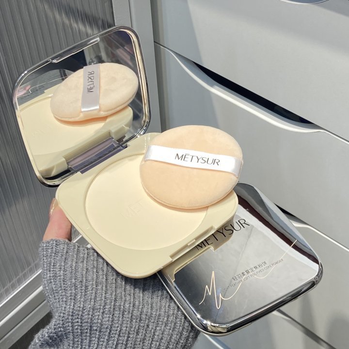 美媞秀轻羽柔雾定焦粉饼雾面哑光自然提亮清透柔焦持