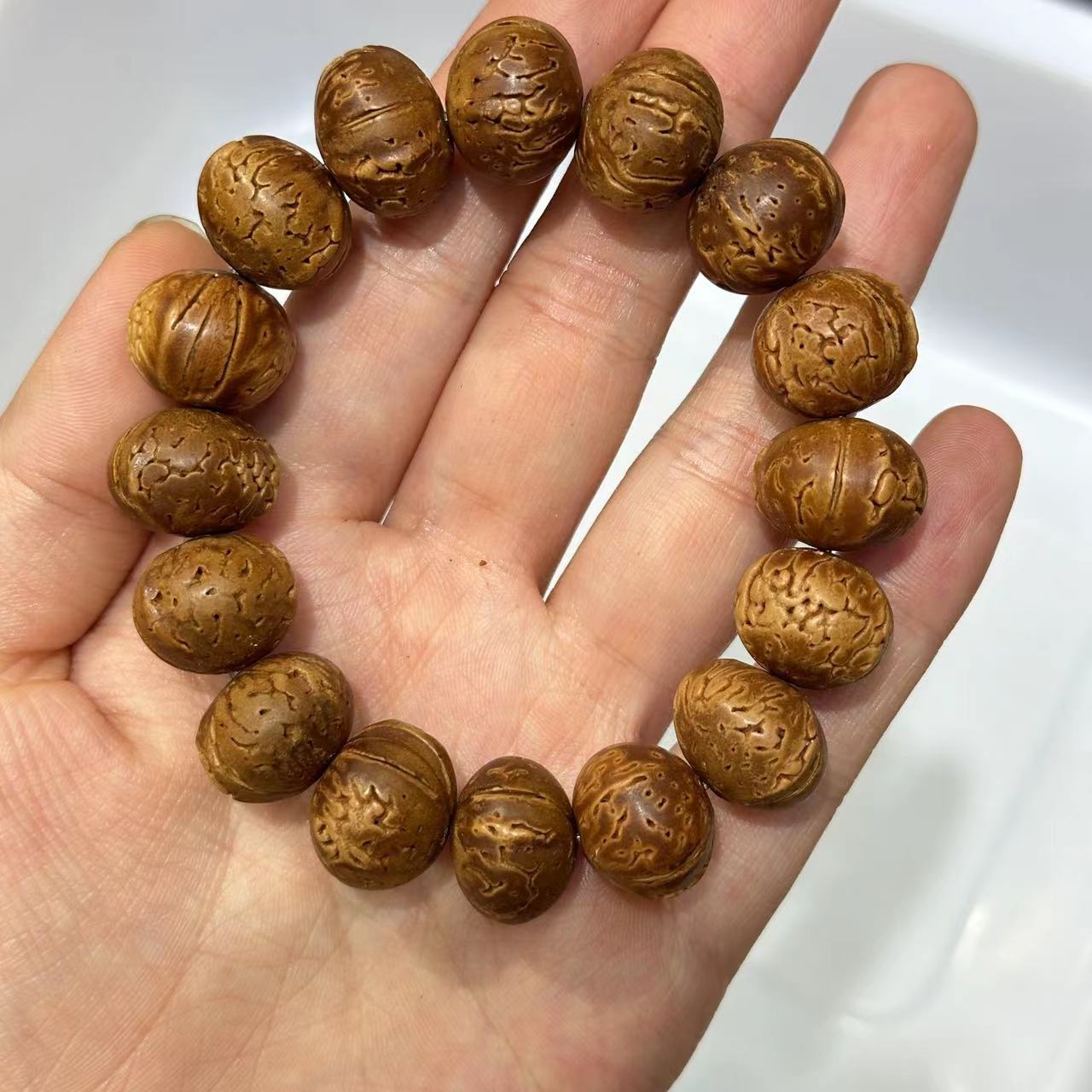 手工打磨山桃核鲨鱼背算盘珠手串把件野生脑纹桃胡圆珠diy文玩