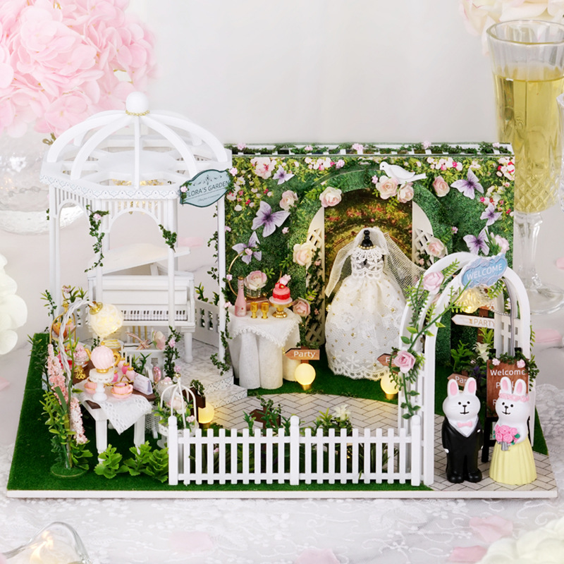 Cute Room DIY Cottage "Expected Meeting" Wedding March Layout Simulation 1:24 Scene Warm Gift