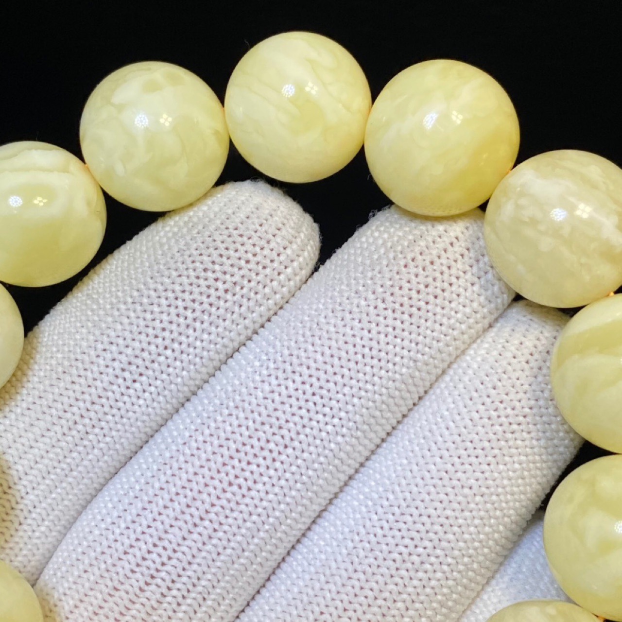 纯天然蜜蜡 满蜡白花蜡 极品头货手串 蜡质浓郁 纹理清晰