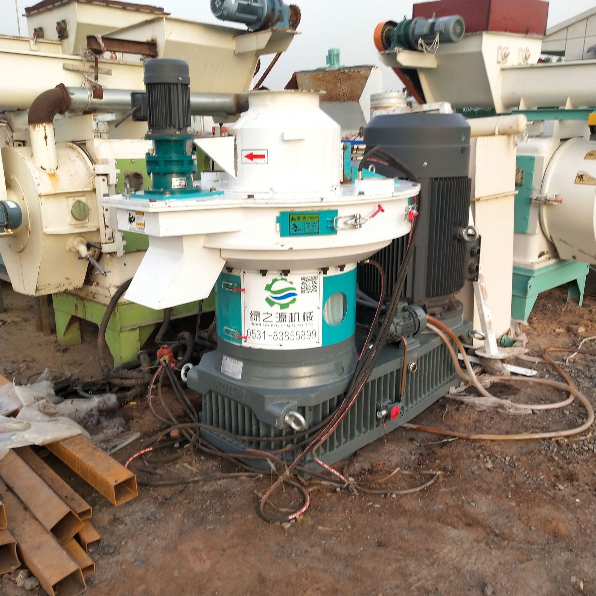 秸秆生物质燃料颗粒机 木屑挤压成型造粒机 二手花生壳燃料颗粒机