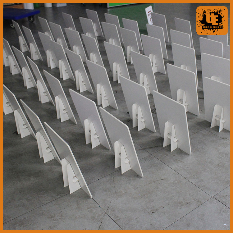 kt板三角立牌 热弯成型小立牌 异形桌面台卡雪弗板写真 免费设计