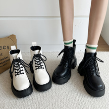 白色经典潮流马丁靴女2022秋季新款甜酷小短靴显瘦时髦瘦瘦靴爆款