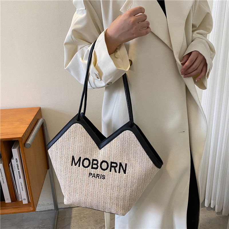 Straw Woven Bag Women's Bag 2022 Autumn New Fashion Letters Large Capacity Totes Sweet Leisure Shoulder Bag