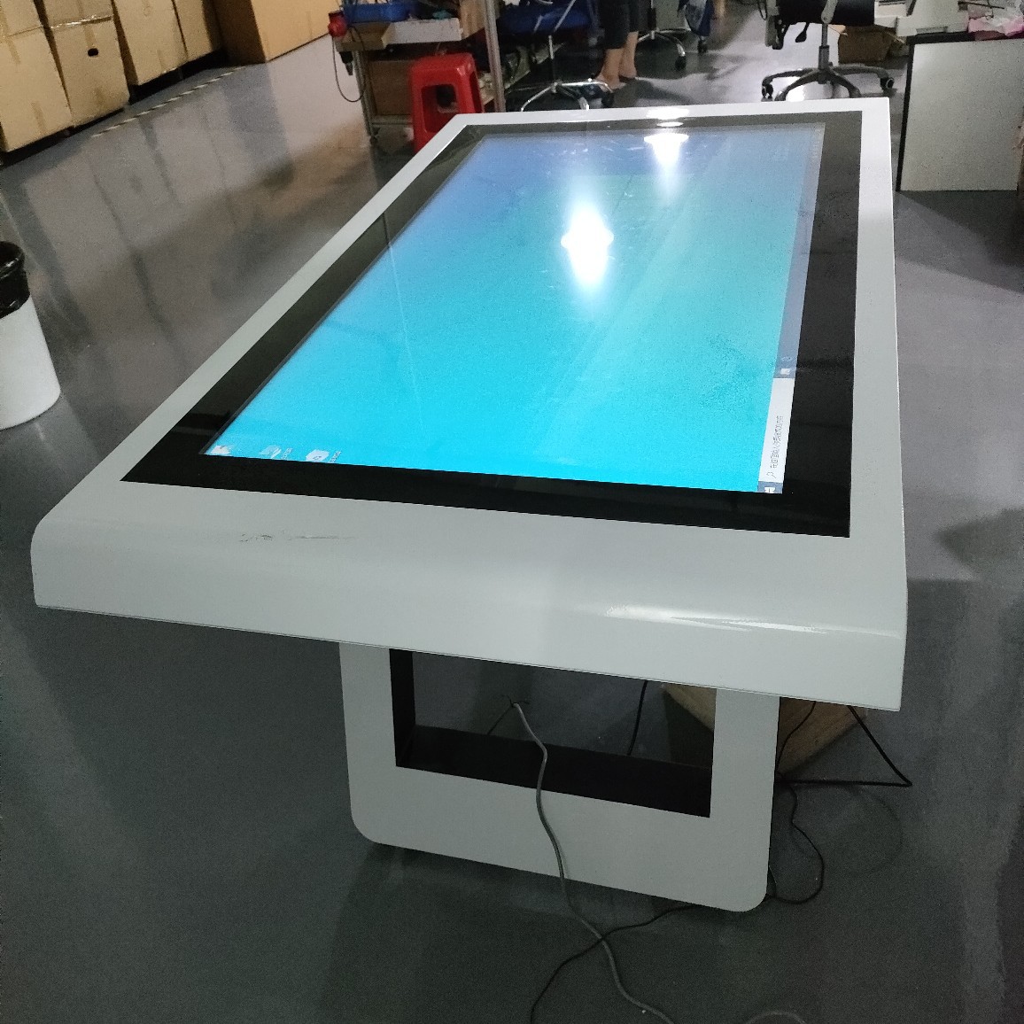 55寸物体识别触摸屏 触摸桌5d vr展示一体机 电容触摸屏厂家