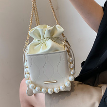 高级感时尚小包包女2021新款潮夏季珍珠链条单肩包质感百搭斜挎包