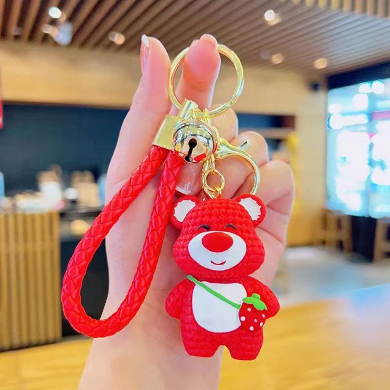 Internet Celebrity Resin Strawberry Bear Keychain Cute Women Bag Package Pendant Pendant Ornaments for Couple