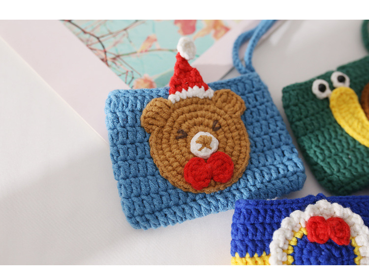 卡通毛线编织卡包成品 创意手工钩织卡套 可爱女生公交卡保护套