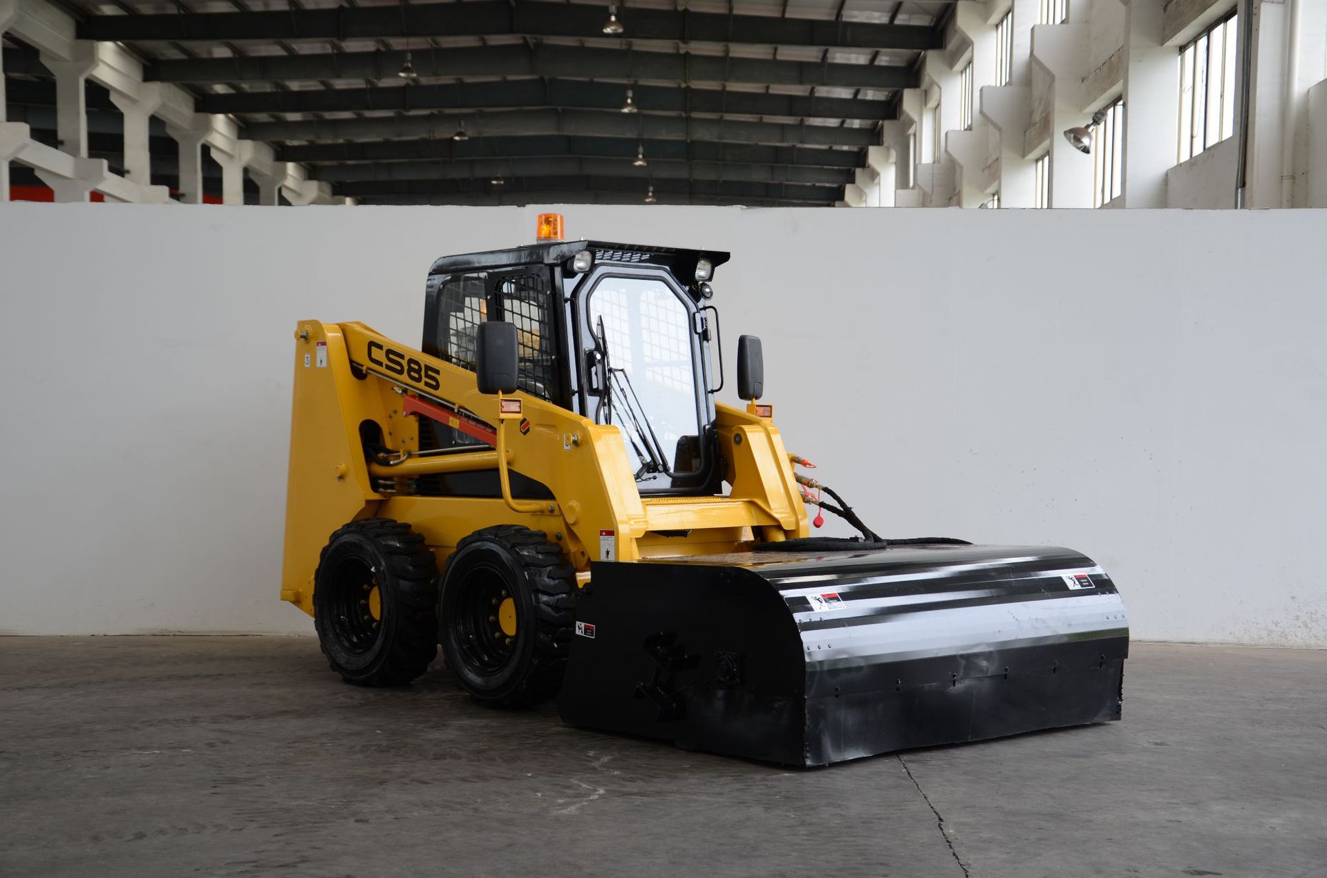 小型路面工程搬运机械 建筑工程砂石装卸机 可配多种前端属具