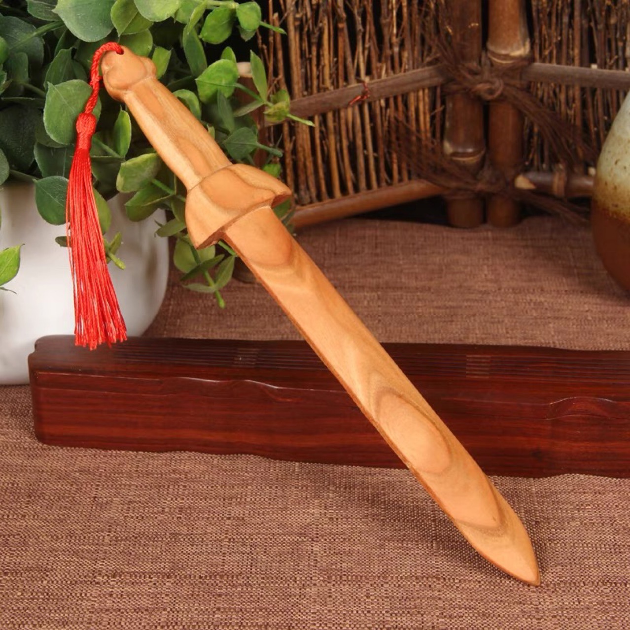 紫薇讳桃木剑天然桃木剑挂件原木桃木吊坠儿童桃木剑木雕-阿里巴巴