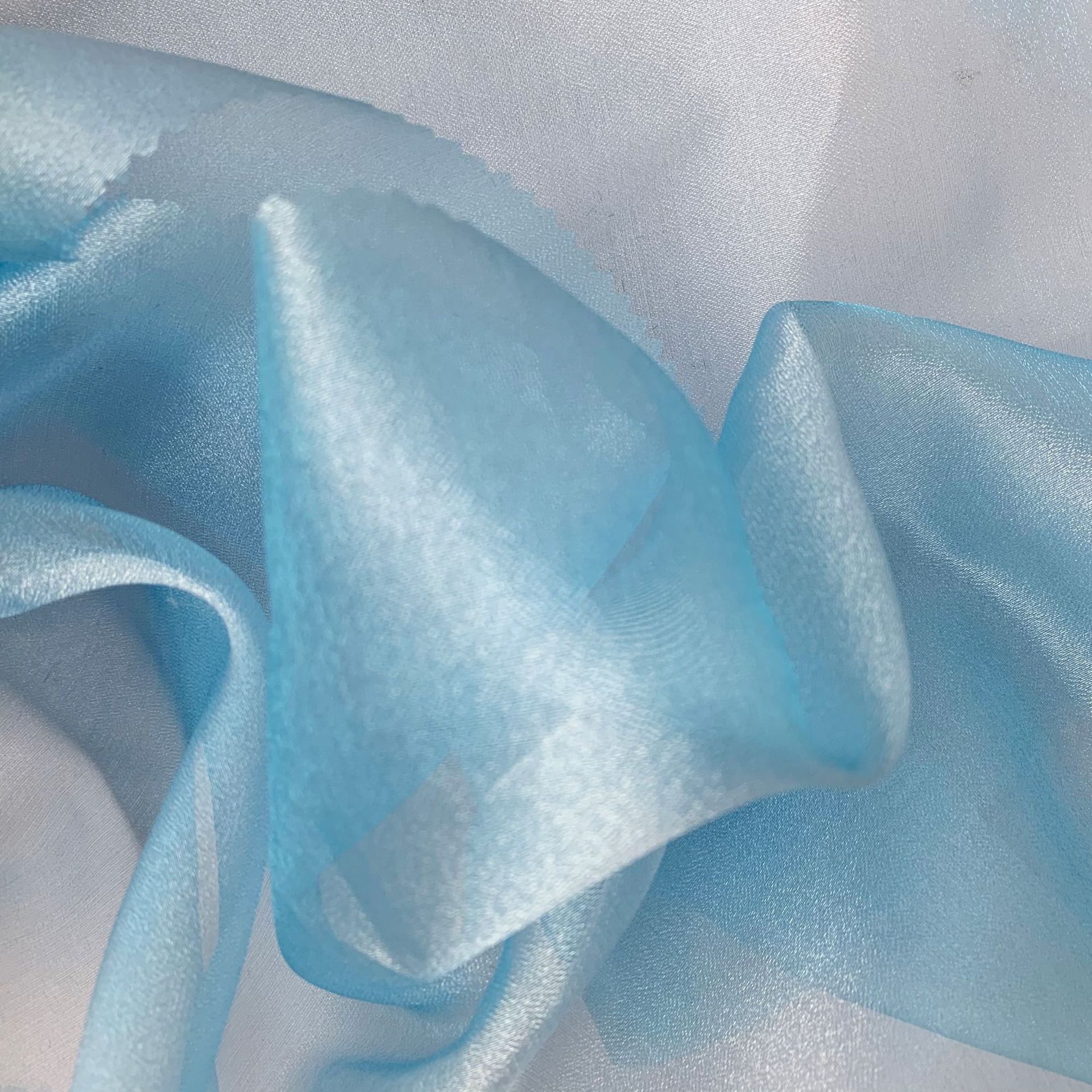 欧根纱 亮纱 三根纱 冰纱 三根缎 婚纱面料 童装面料 婚庆装饰