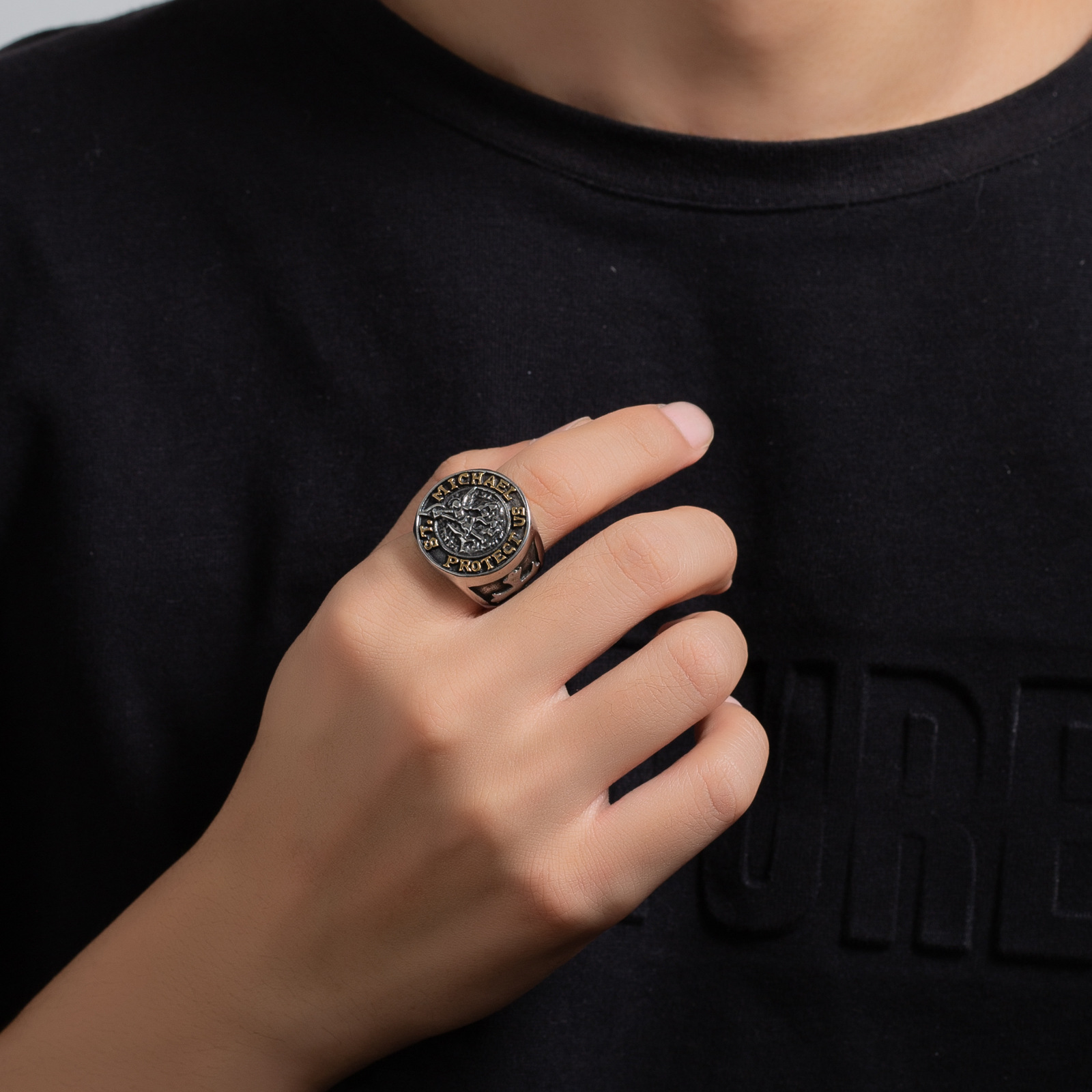 欧美个性朋克复古不锈钢指环霸气潮男配饰希腊神话战神十字架戒指