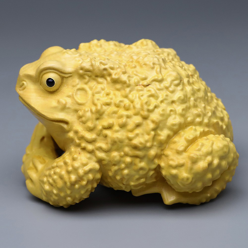 黄杨木手工精雕金蟾抱球手把件 实木雕刻开运蟾蜍小青蛙茶宠批发