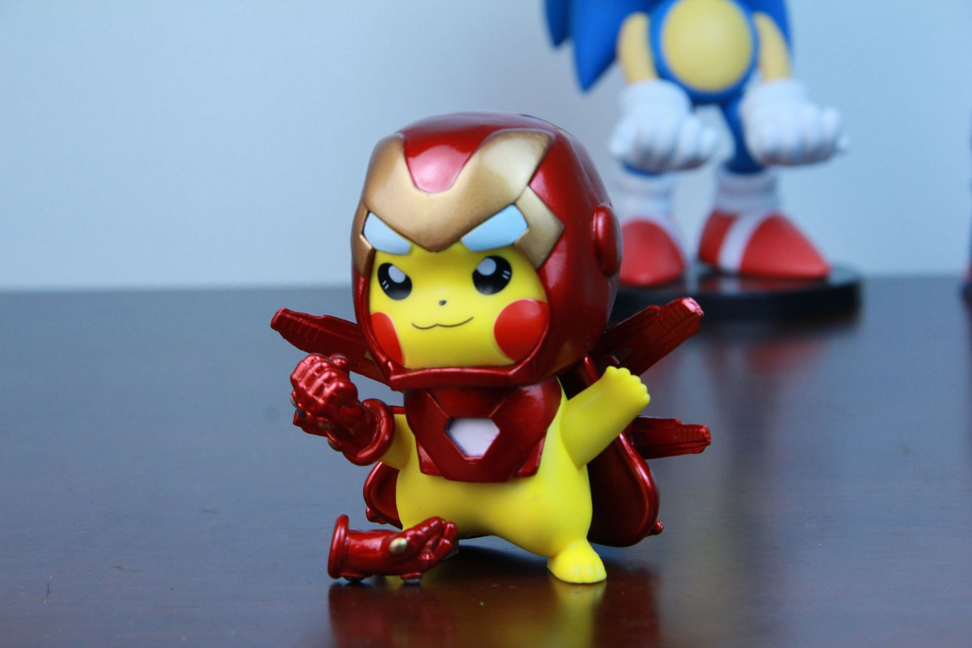 复仇者联盟钢铁侠cos蜘蛛侠皮卡丘宠物精灵手办模型车载摆件