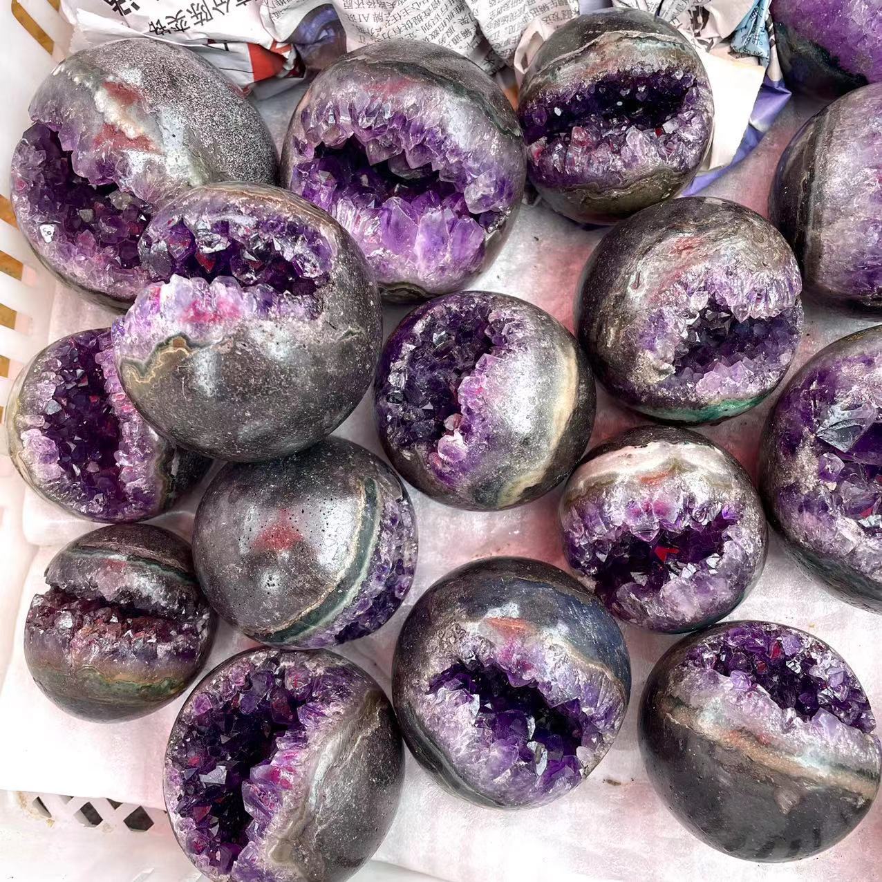 天然紫水晶开口笑原石紫晶洞聚宝盆家居办公客厅水晶装饰小摆件