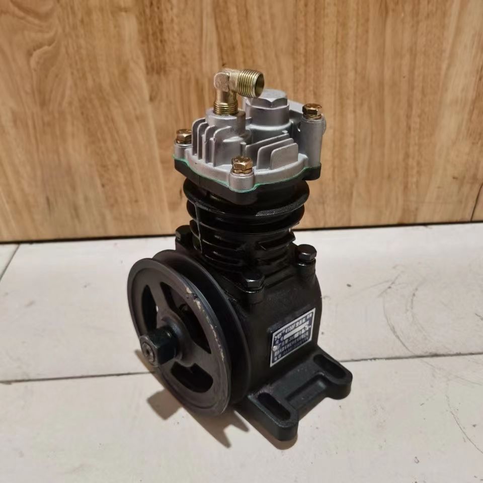 中国重汽豪沃陕汽德龙 重汽配件卡车配件 612600090561起动机