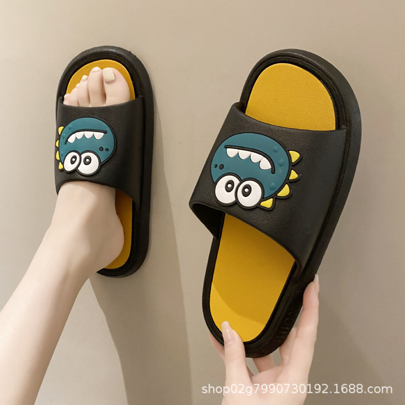 Slippers Baby Boy and Girl Summer Outdoor Wear Internet Celebrity Home Indoor Bath Cartoon Sandals Female Couple Step on Shit Feeling Men's Slippers