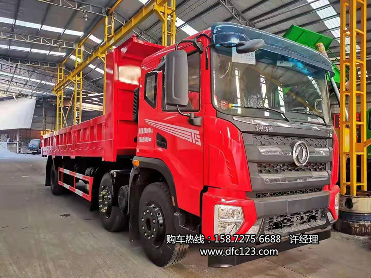 东风小三轴220马力前顶平板载货自卸车,轻皮前四后四220