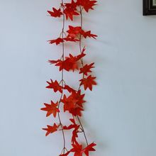 红枫叶藤条壁挂秋天树叶绿植吊顶墙面悬挂装饰花批发