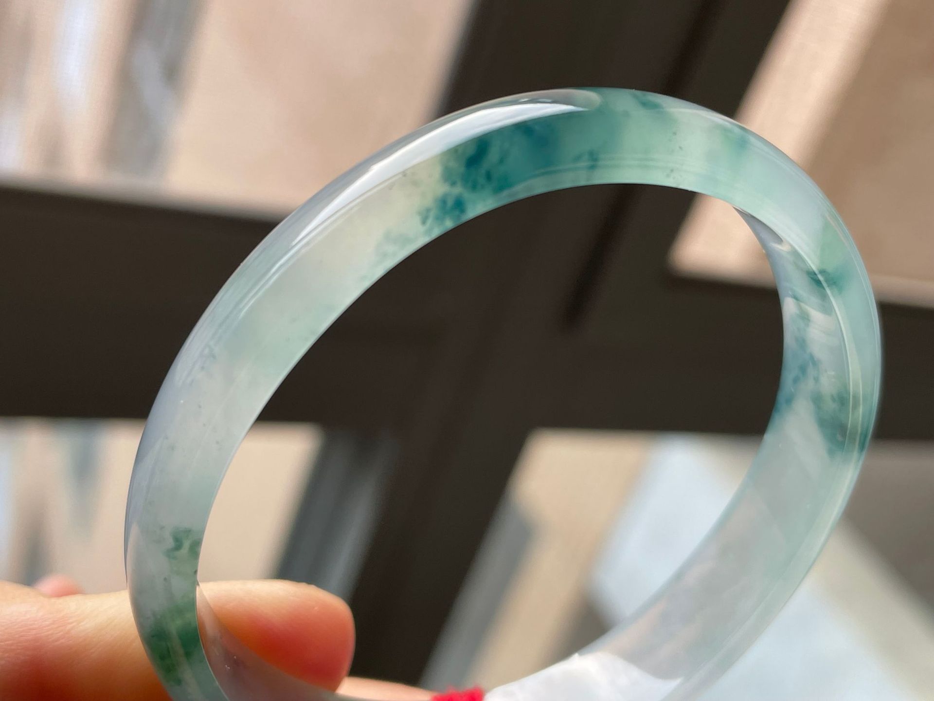 正品翡翠飘花玉镯