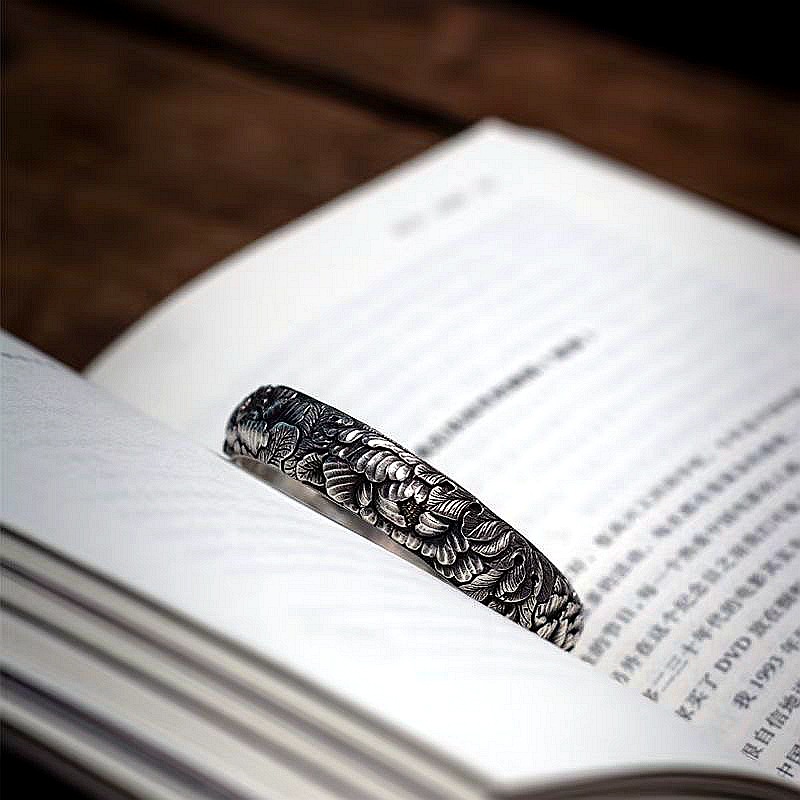 大理银手镯女999足银手工满雕牡丹镯子实心民族风银首饰厂家代发