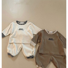 韩版童装2023秋男女宝套装衣服婴儿字母卫衣T恤长裤套装舒适