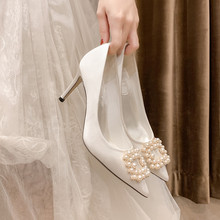 白色婚鞋珍珠方扣尖头高跟婚纱鞋伴娘单鞋香槟色礼服大码鞋42 43