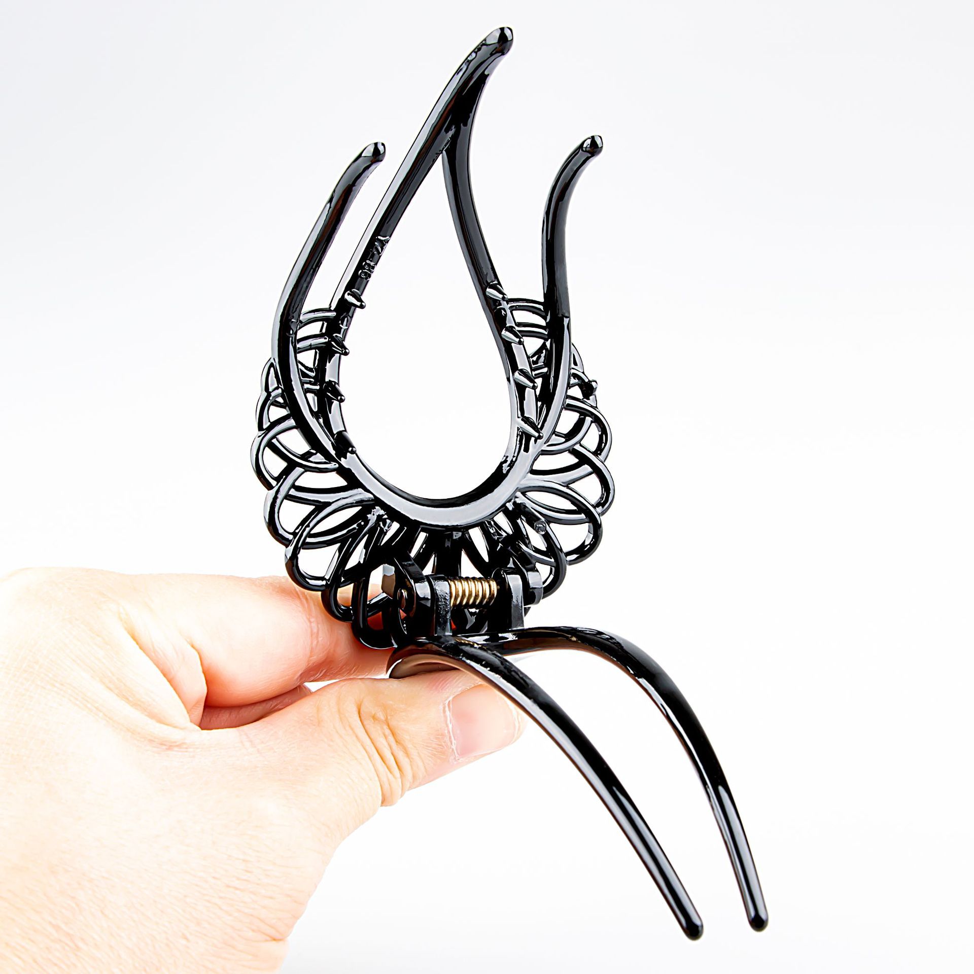 亚马逊国风镂空中号鸭嘴夹简约纯色洗澡燕子夹后脑勺防滑盘发夹