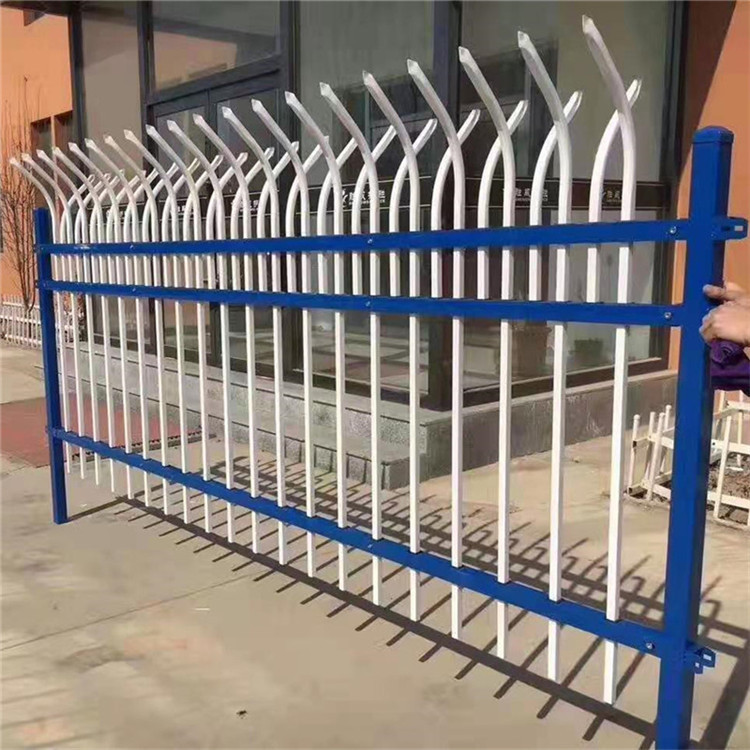 林瑞现货双边丝护栏网连云港高速公路隔离网市政园林隔离栅可批发