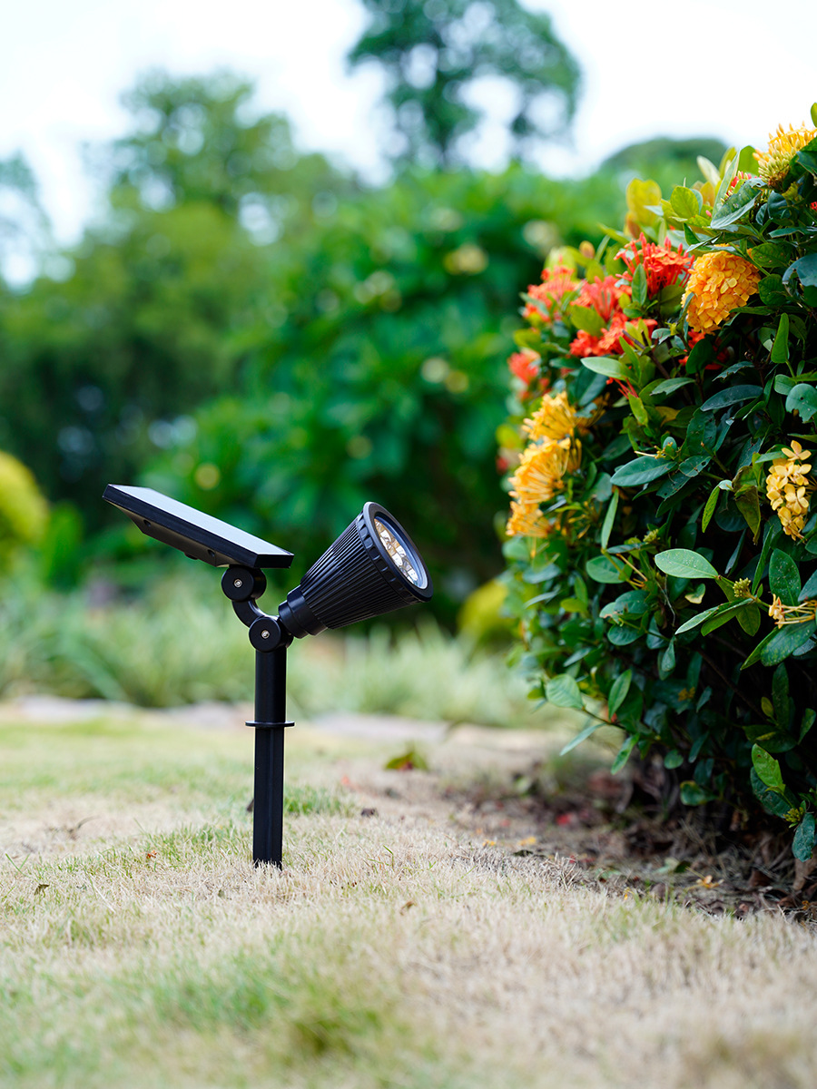 太阳能照树灯草坪灯别墅花园庭院地插灯led户外防水公园景观射灯