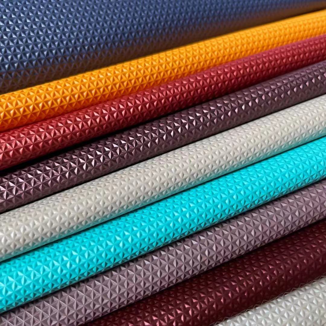 厂家压花纹pvc皮革 耐磨家具革沙发革按摩革箱包手袋装饰皮革