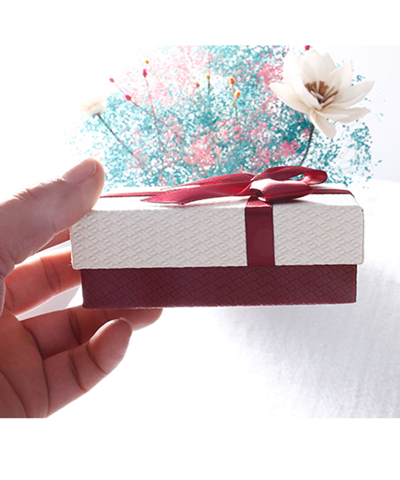 口红礼物礼品盒香水精致礼物盒送女朋友创意包装空盒生日惊喜盒子