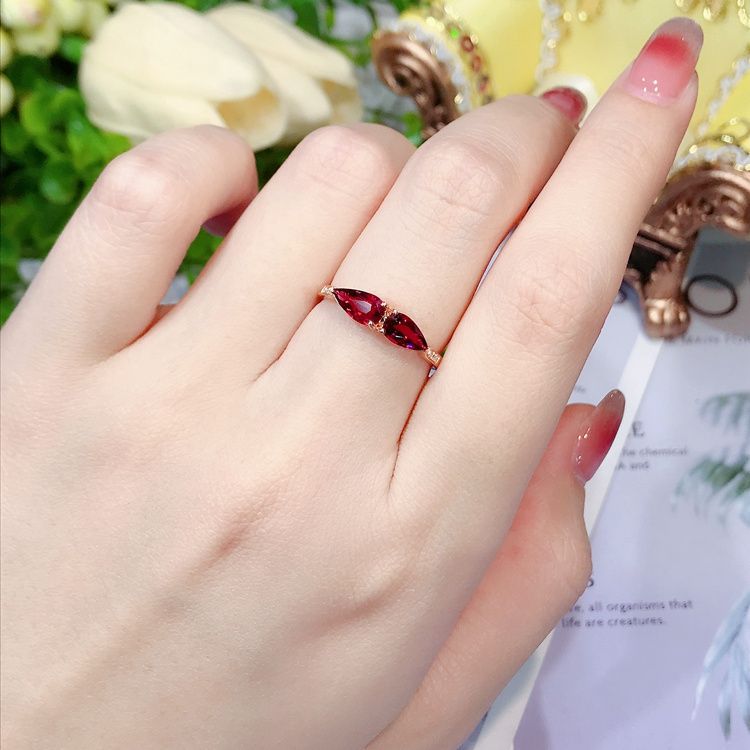 爆款高颜值设计感仿红碧玺戒指镀925银仿红宝石显气质大气唯美女