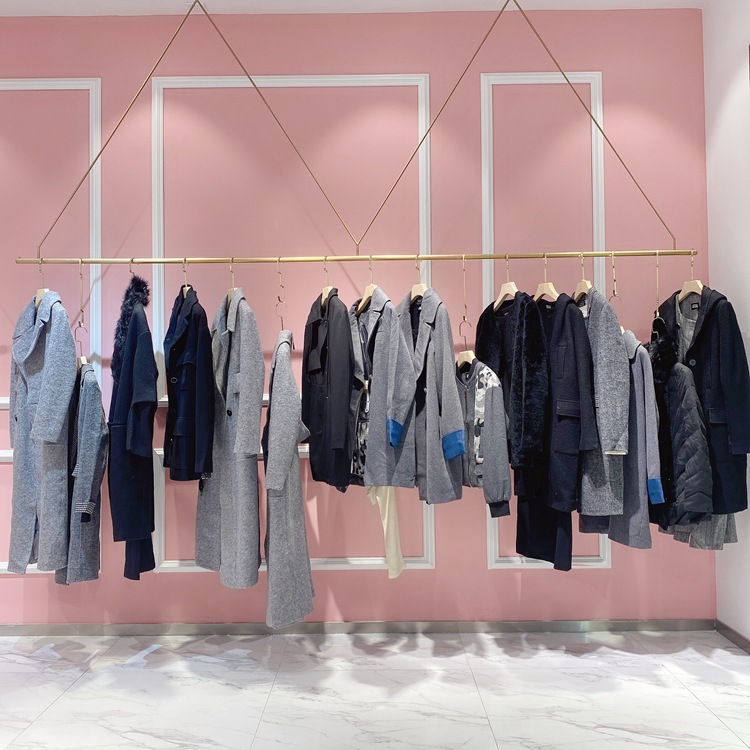 乔乔jojo 21冬潮流女装品牌一手走份 快手直播新款女装实体店加盟