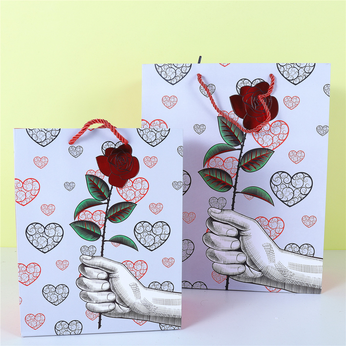 Valentine's Day Paper White Card Gift Bag Love Packaging Bag Rose Gift Bag Spot Handbag Paper Bag