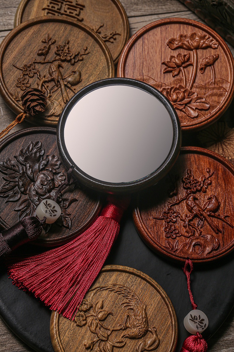 精雕檀木化妆镜 绿檀梳妆镜便携可爱沉贵宝梳妆镜红木圆形小镜子