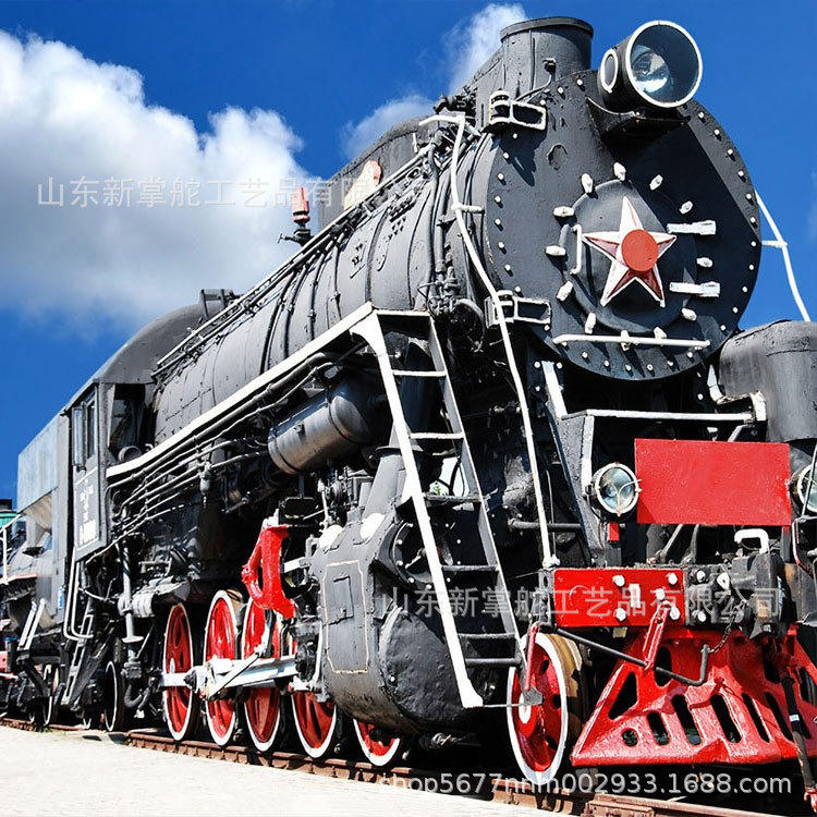 大型复古火车头模型铁艺仿真蒸汽机景区绿皮车厢餐厅民宿怀旧列车