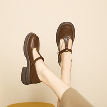 Q1-8 经典玛丽珍单鞋新款小香风浅口T带厚底中跟小皮鞋休闲女鞋