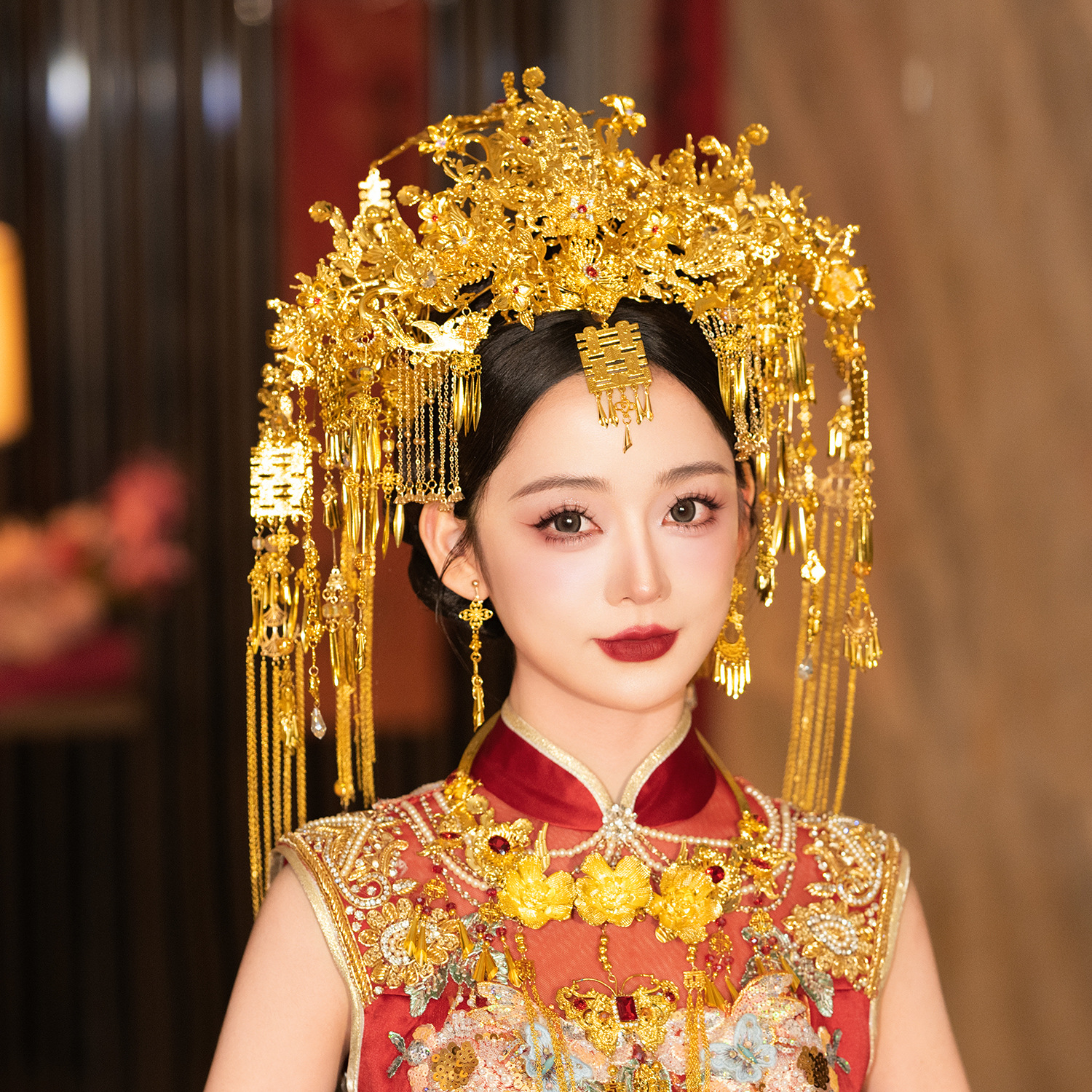 新娘金色凤冠中式婚礼大气流苏头饰秀禾服旗袍龙凤褂饰品头饰套装