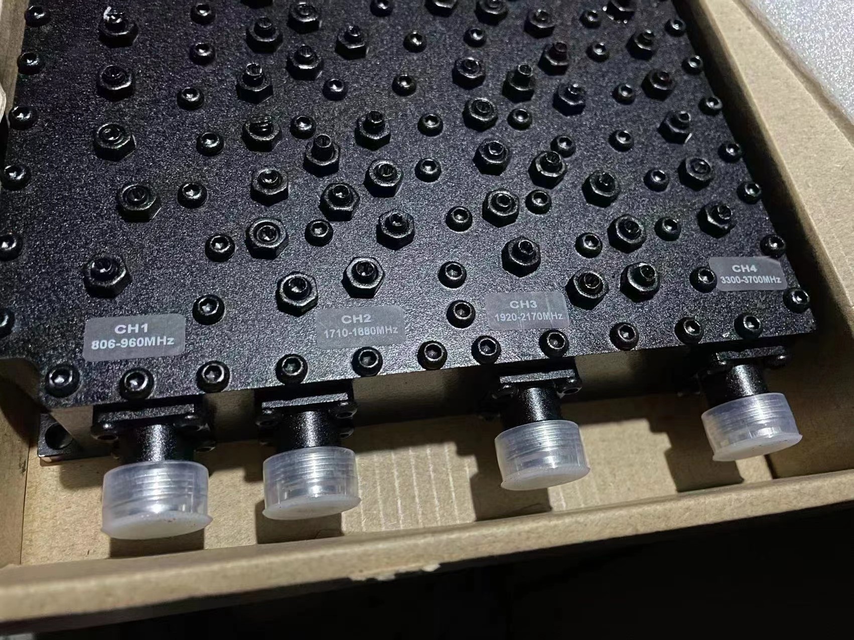 2g/3g/4g/5g合路器,poi,多系统接入平台,频率:800-3700mhz