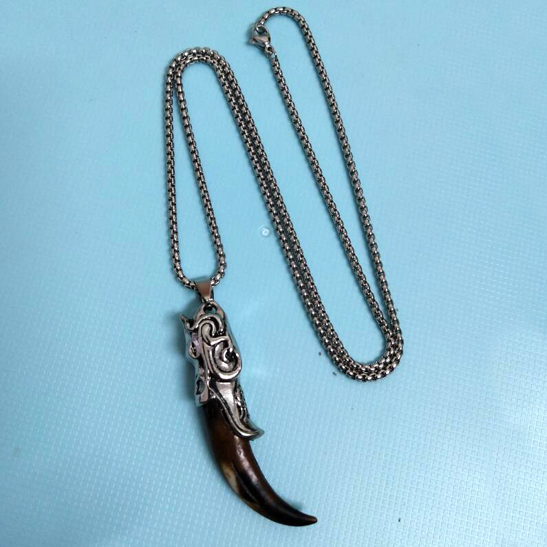 鬼吹灯摸金符吊坠男项链寻龙诀爪子挂件盗墓笔记胡八一同款配饰品