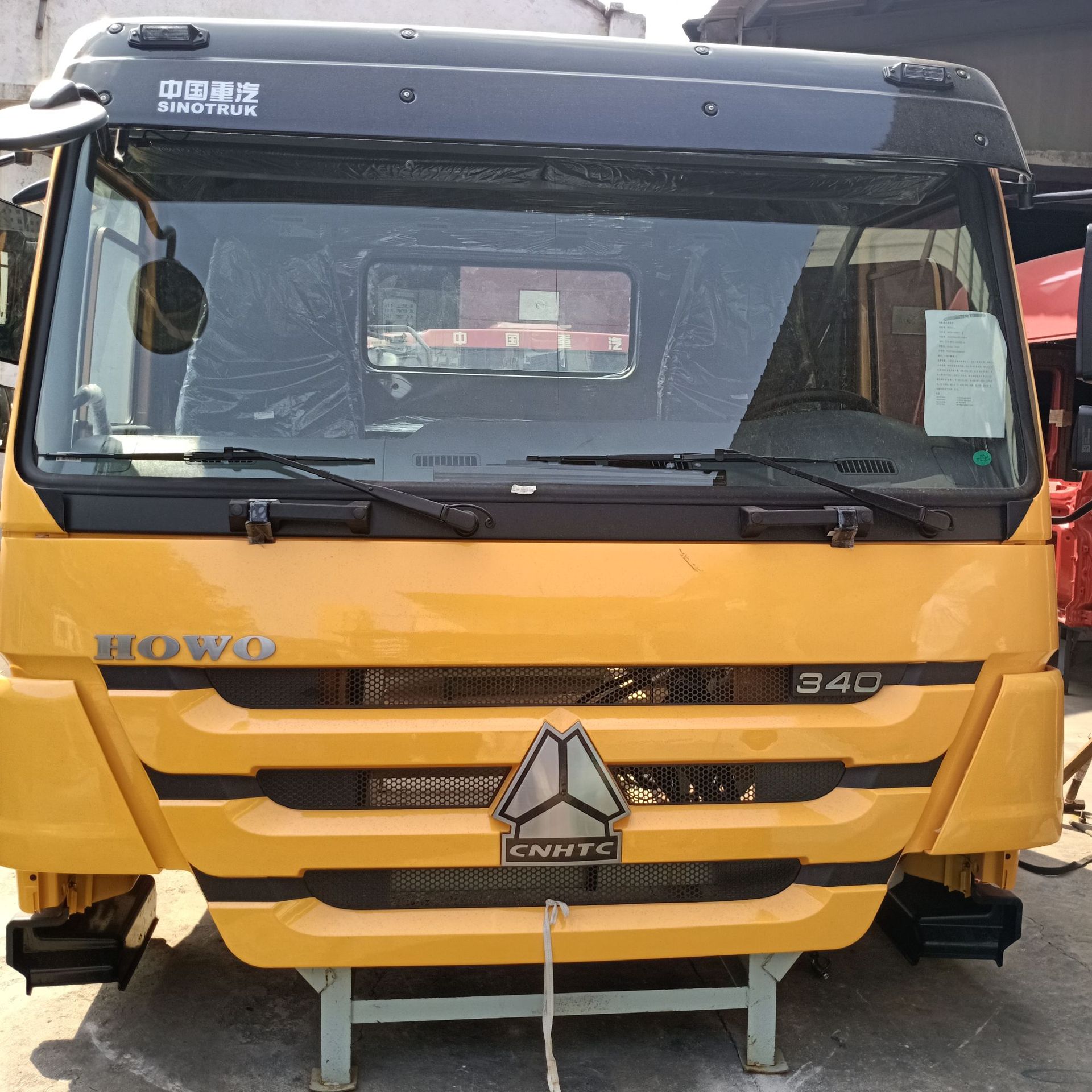 济南重汽豪沃驾驶室总成豪沃自卸车驾驶室壳体销售平顶豪沃驾驶室