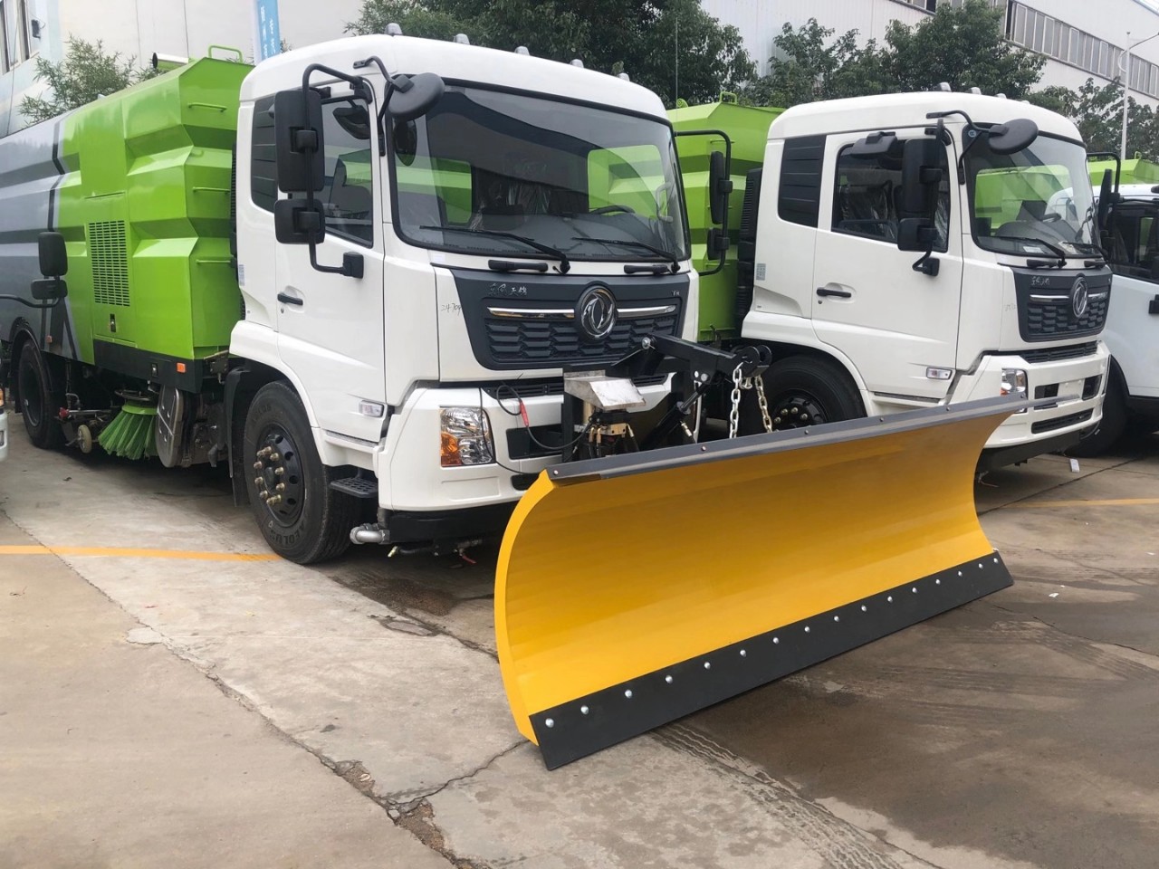 天锦铲雪扫地车 国六除雪扫路车 天锦大型路面洗扫车 大型除雪铲