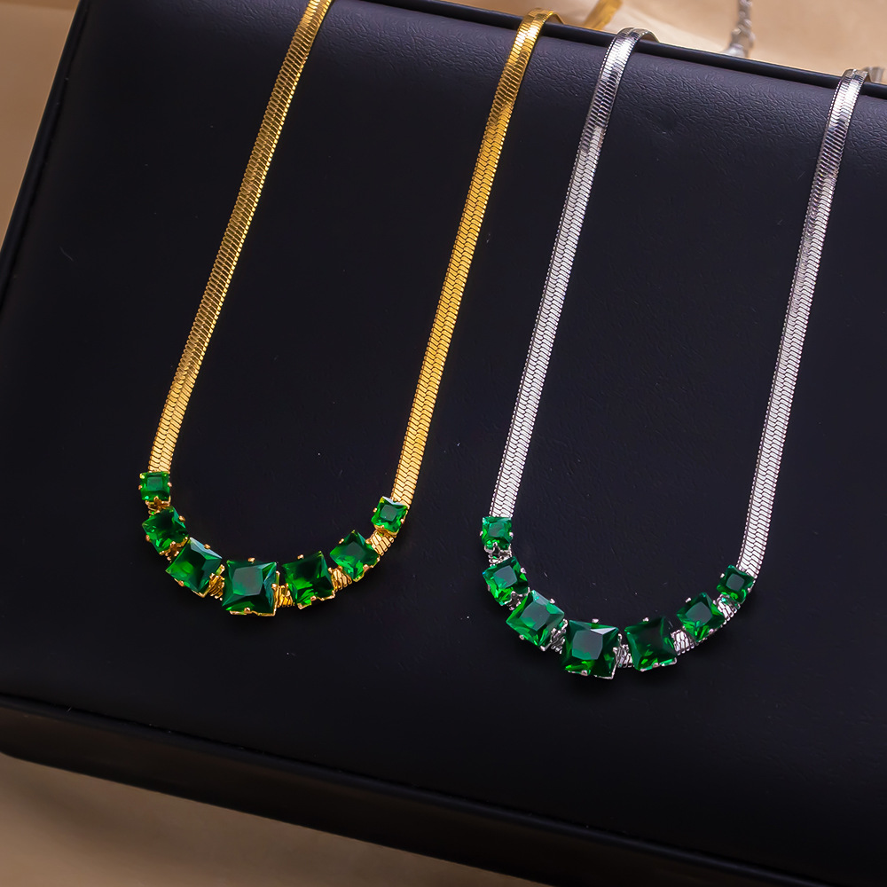 日韩风轻奢气质刀片链绿钻钛钢项链女时尚小众高级感不掉色锁骨链