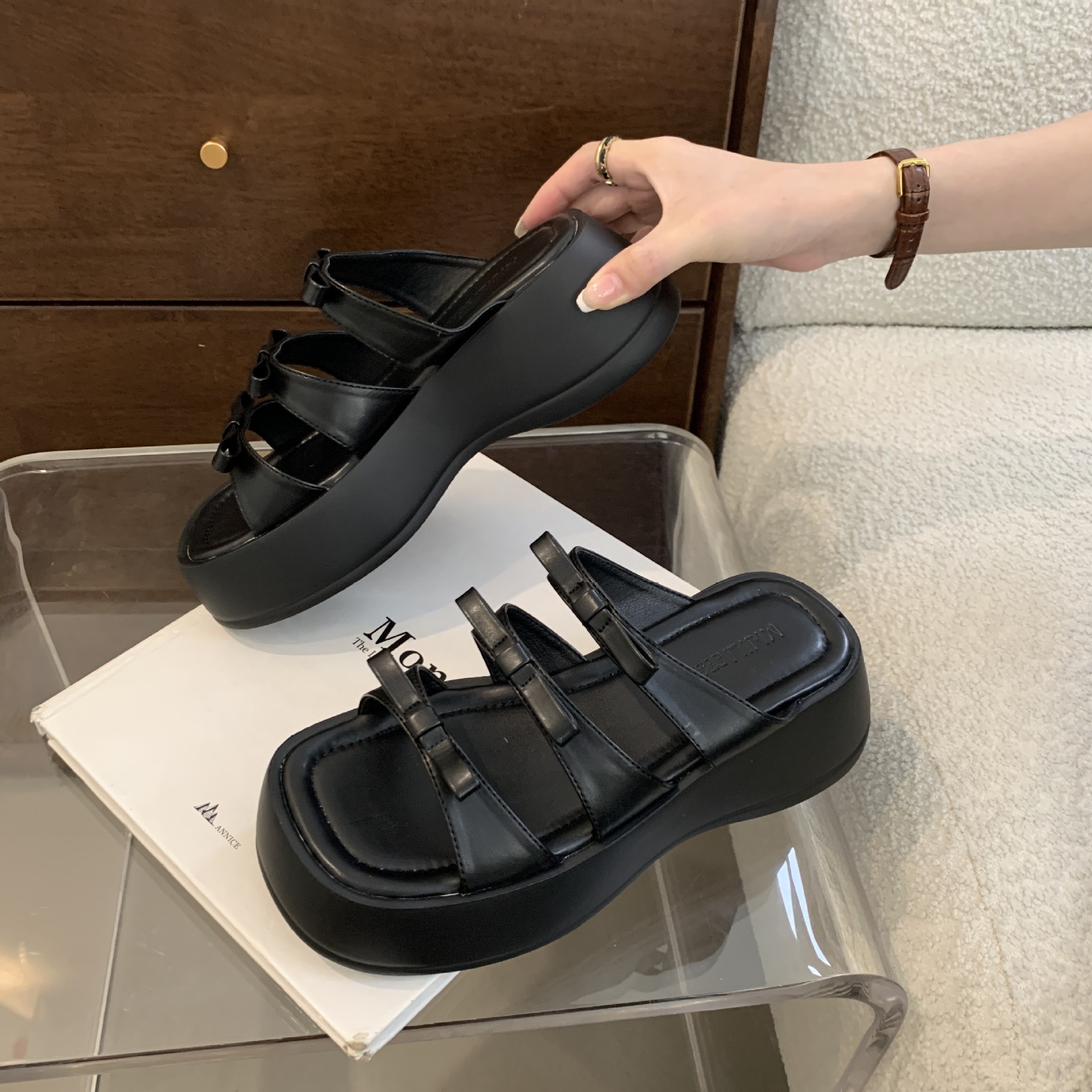 厚底坡跟凉拖鞋女2024年夏季新款蝴蝶结小个子增高外穿超高跟凉鞋