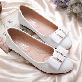 豆豆鞋女士夏季2022新款时尚平底浅口工作上班单鞋船鞋女