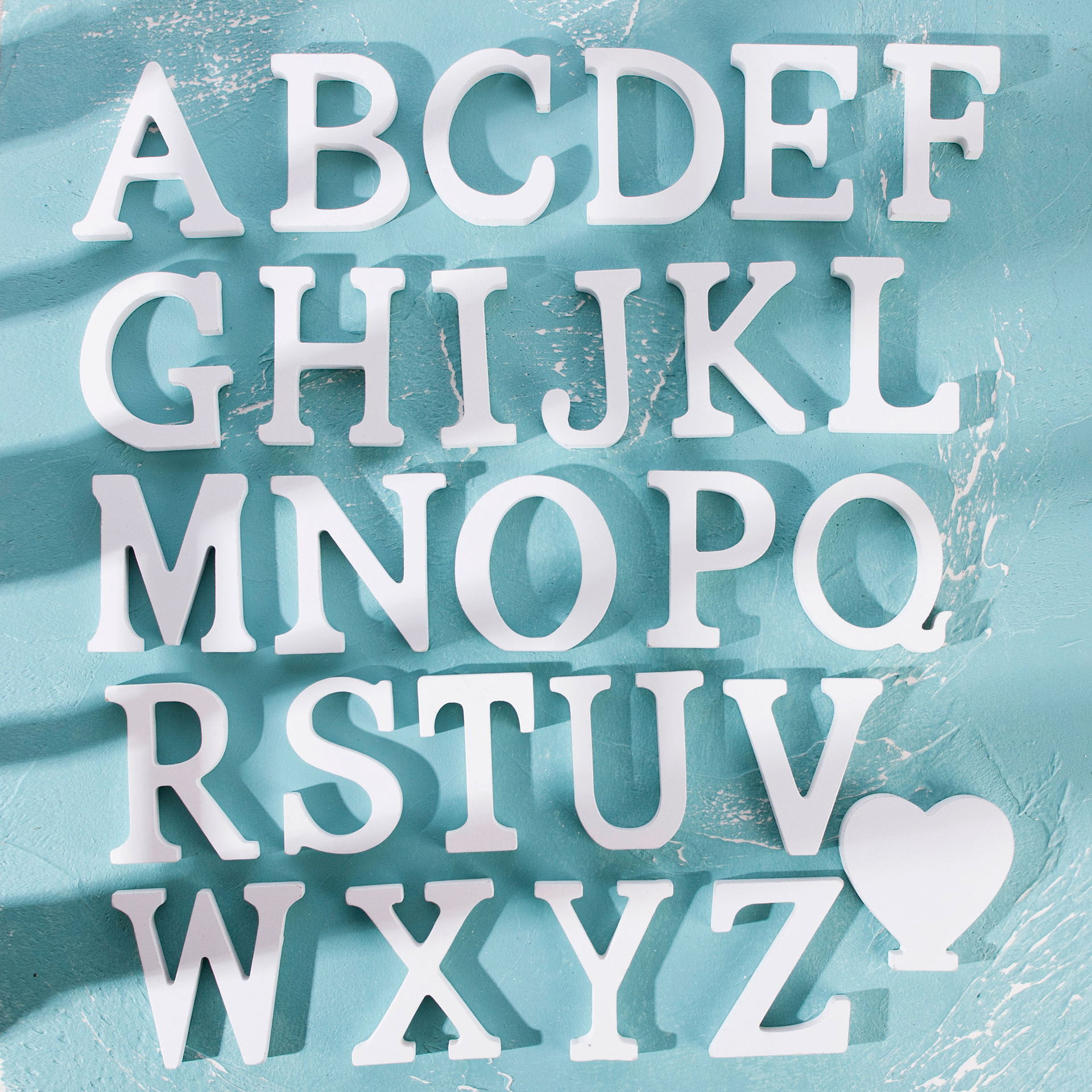 创意26英文字母摆件装饰拍照摄影道具木质家居婚庆求婚装饰品摆饰