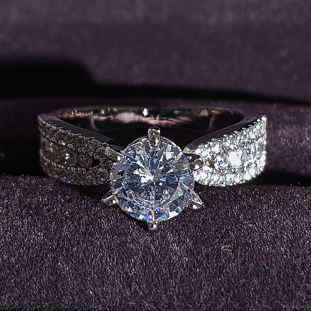 电商shein豪华满钻六爪碎钻群镶锆石女款钻戒指结婚珠宝首饰r5338